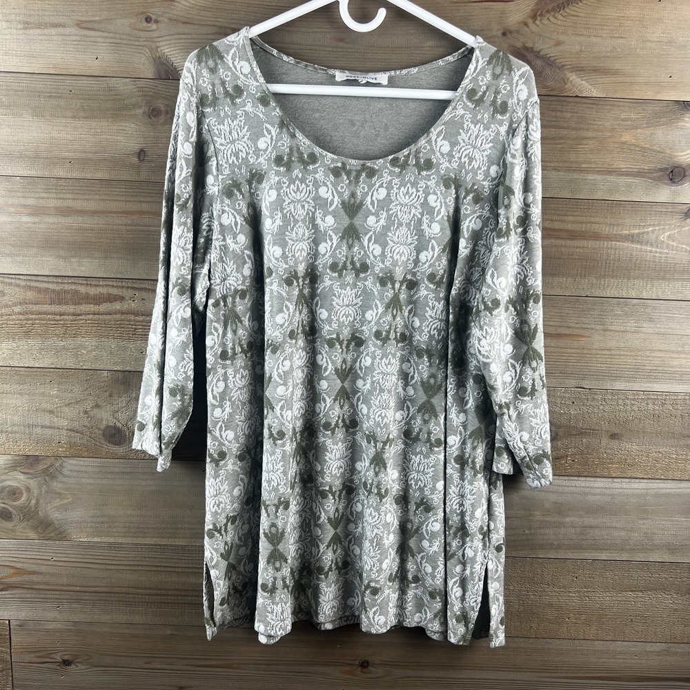 Rose + Olive Womens Shirt‎ 3/4 Sleeve Scoop Neck Textured Scroll Floral Green 1X